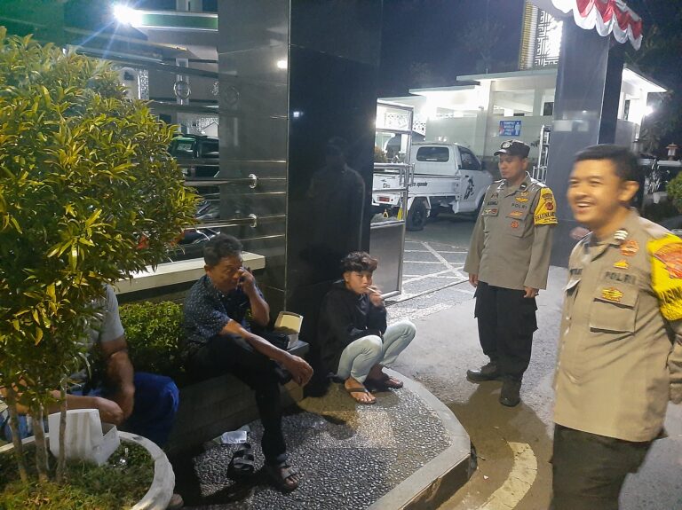 Ajak Warga Peduli Kamtibmas, Polsek Pasawahan Intensifkan Patroli dan Himbauan di Desa Pasawahan