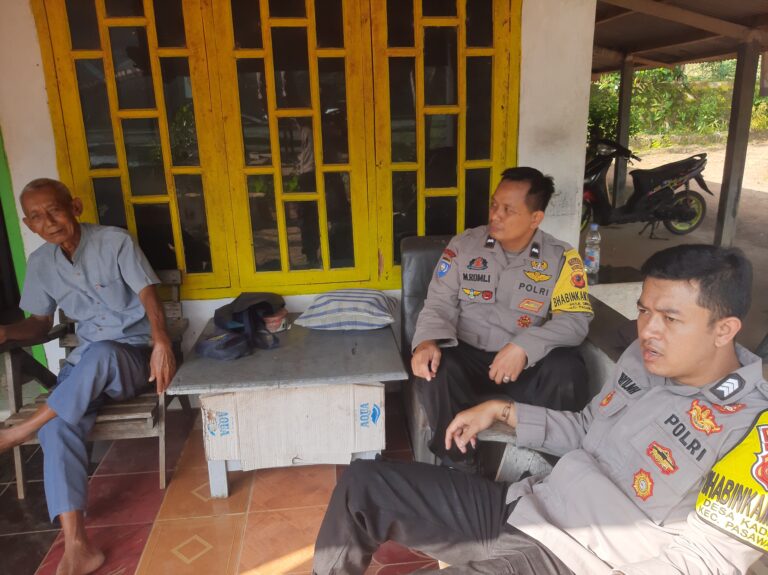 Polsek Pasawahan Gelar Patroli Humanis, Gandeng Pemuda dan Tokoh Masyarakat Wujudkan Desa Aman dan Tertib