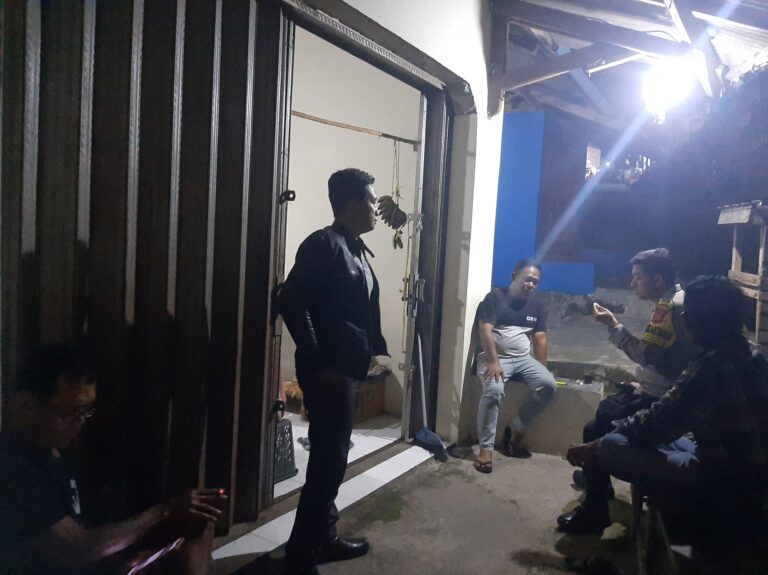 Polsek Pasawahan Giatkan Patroli Malam, Cegah Kejahatan Jalanan dan Gangguan Kamtibmas