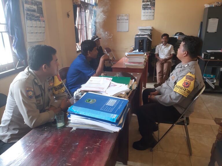 Polsek Pasawahan Laksanakan Patroli Dialogis di Desa Padamatang