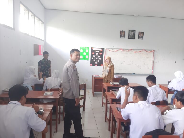 Anak Sehat, Belajar Semangat – Polsek Pasawahan Gelar Pembagian Makanan Bergizi Gratis di Wilayah Hukum Pasawahan