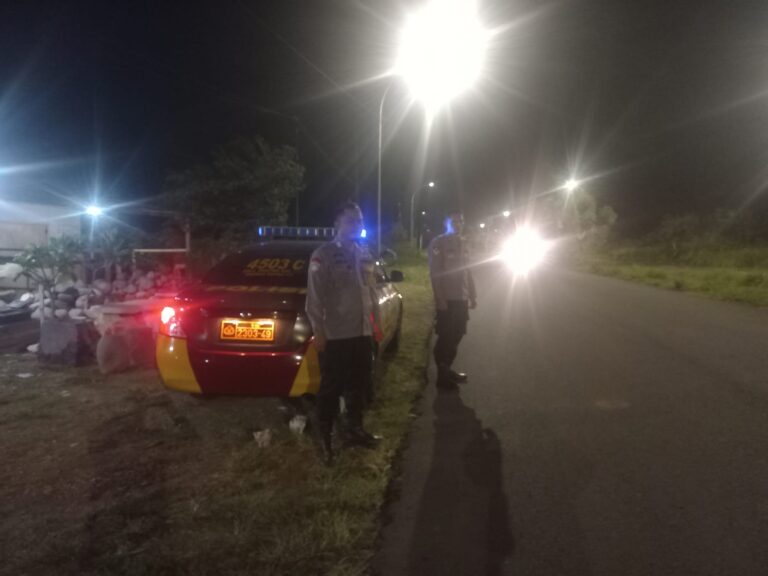 “Antisipasi C3 dan Balap Liar, Polsek Cilimus Gelar Patroli Dialogis Malam Hari”