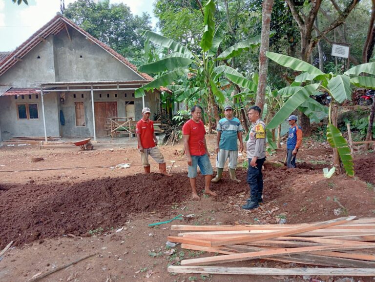 Bhabinkamtibmas Desa Ciawilor Perkuat Sinergitas Kamtibmas dengan Warga Binaan