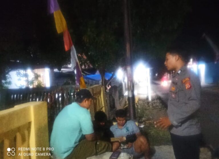 BHABINKAMTIBMAS POLSEK CIWARU LAKSANAKAN PATROLI DAN BERIKAN HIMBAUAN KEPADA REMAJA