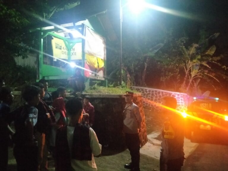 Antisipasi C3, Polsek Pasawahan Gelar Patroli di Wilayah Perbatasan Desa