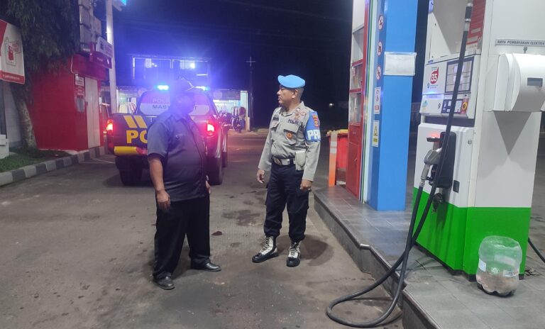 Kanit Propam Polsek Kramatmulya Laksanakan Patroli Dialogis Antisipasi C3, jaga Kondusifitas diwilayah hukum Polsek Kramatmulya