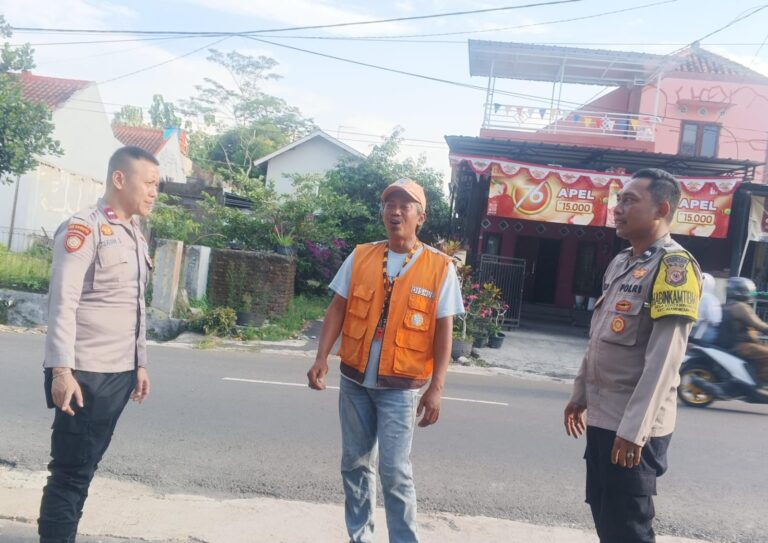 Petang Tertib di Mandirancan Langkah Santun di Tengah Hiruk Pasar