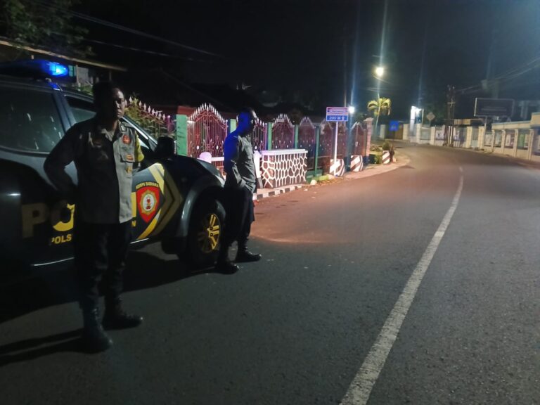 Tingkatkan Keamanan Jalur Blok Cipager, Patroli Polsek Mandirancan Sinergi dengan Perangkat Desa