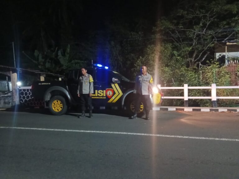 Patroli Polsek Mandirancan Sinergi dengan Perangkat Desa Tingkatkan Keamanan Jalur Blok Cipager
