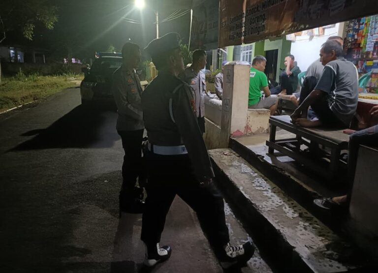 Personel Polsek Pancalang Gelar Patroli KRYD pada Hari Jum’at di Sejumlah Lokasi Publik untuk Cegah Gangguan Kamtibmas dan Berikan Rasa Aman