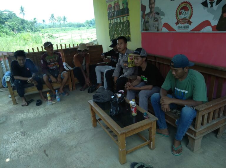 Bhabinkamtibmas Polsek Pancalang Jalin Silaturahmi Bersama Warga Binaan untuk Mempererat Hubungan Kekeluargaan dan Wujudkan Lingkungan yang Aman serta Kondusif