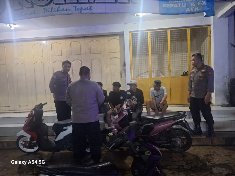 Patroli Malam Polsek Ciwaru, Wujudkan Situasi Aman dan Kondusif di Wilayah Hukum Ciwaru