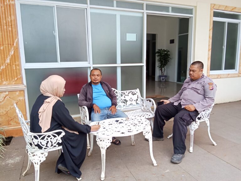 Kanit Intelkam Polsek Ciwaru Sambangi Masyarakat untuk Jaga Situasi Kamtibmas