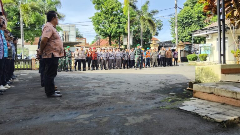 Apel Kesiapsiagaan Bencana: Polsek Ciawigebang Polres Kuningan Siap Hadapi Cuaca Ekstrem