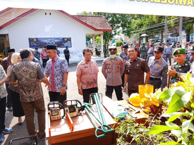 Cegah Risiko Bencana, Polsek Ciawigebang Polres Kuningan Perkuat Koordinasi Lewat Apel Kesiapsiagaan