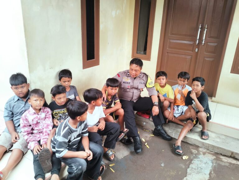 Aipda Mulyadi Ajak Anak-Anak Kapandayan Peduli Kamtibmas