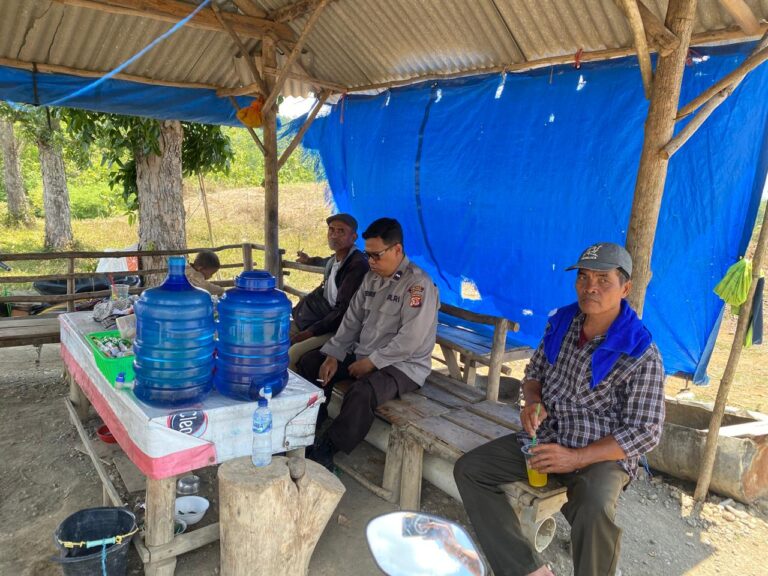 ‘Anggota Patroli Polsek Cibingbin Laksanakan Patroli Dialogis Antisipasi C3, Demi menjaga Kondusifitas diwilayah hukum Polsek Cibingbin’