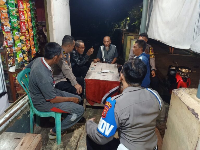 Anggota Polsek Pancalang Tingkatkan Keamanan Wilayah Melalui Kegiatan Patroli Dialogis untuk Membangun Kedekatan dan Respons Cepat Terhadap Situasi Kamtibmas