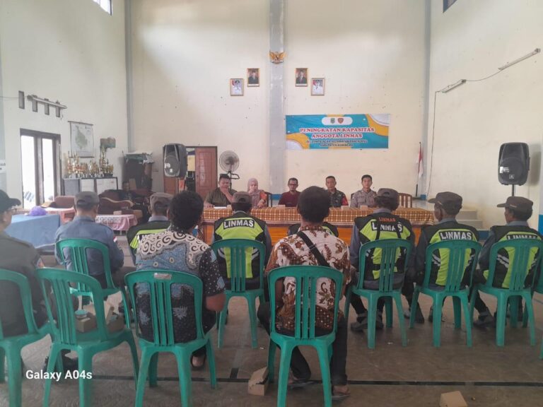 Brigadir Mulyono Haryanto Hadiri Kegiatan Pelatihan Peningkatan Kapasitas Linmas sebagai Upaya Memperkuat Peran Keamanan dan Ketertiban di Lingkungan Desa