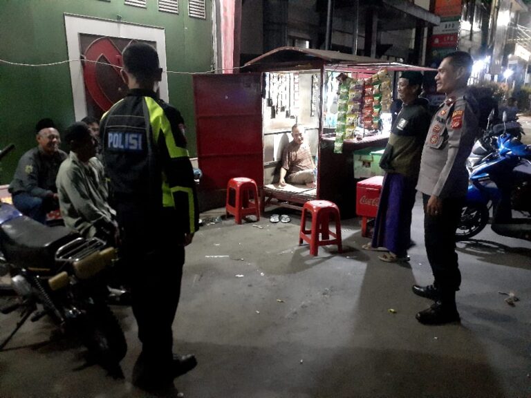 “KRYD Polsek Cilimus Fokuskan Patroli Malam di Area Pemukiman Warga”