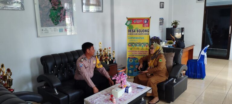 Perkuat Kemitraan, Bhabinkamtibmas Desa Bojong Lakukan Sambang Rutin