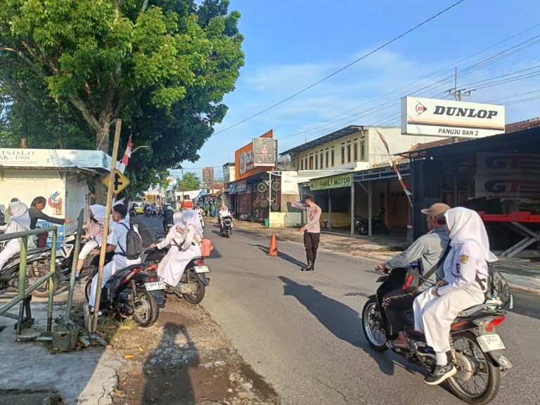 BRIGPOL AZIS P TAMPIL HUMANIS SAAT LAKSANAKAN PH PAGI