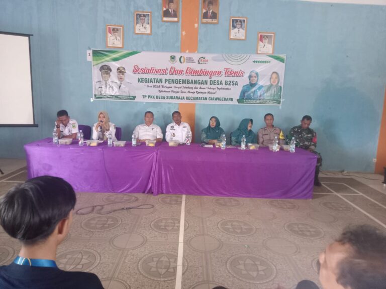 Sinergitas TNI–Polri Dukung Pengembangan Desa B2SA di Sukaraja, Ciawigebang