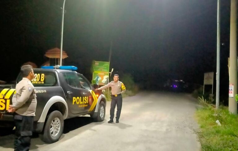 Polsek Pasawahan Tingkatkan Pengawasan Malam Hari, Patroli Menyisir Hingga Titik Perbatasan Desa Cimara dan Jalur Kabupaten