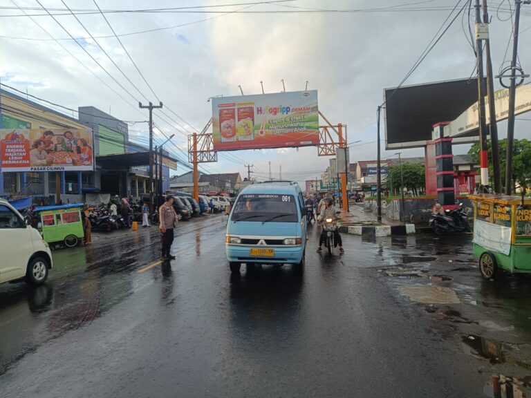 Polsek Cilimus Jaga Ketertiban Pagi Hari Lewat Giat Preventif