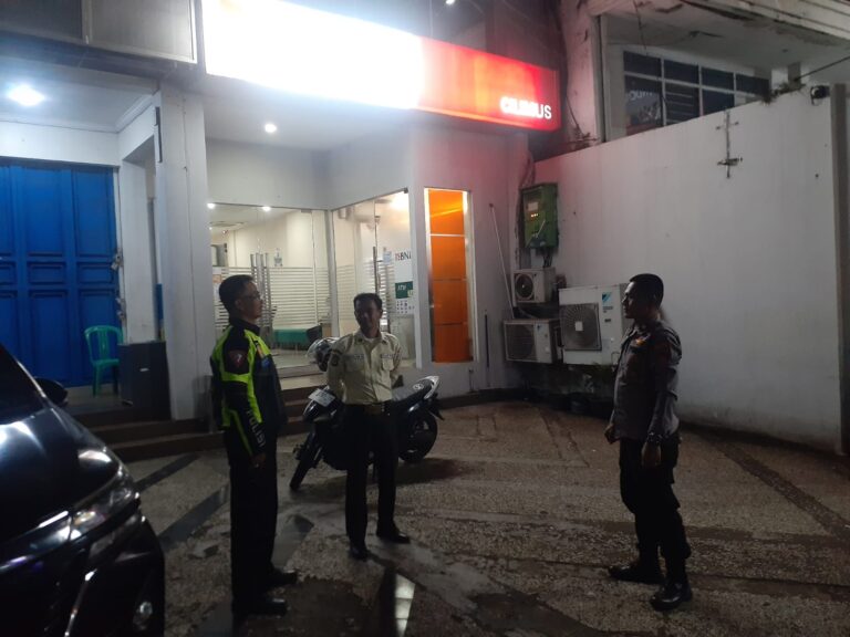 Polsek Cilimus Gencarkan Patroli Malam Hari