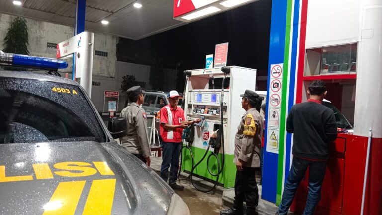 KRYD Patroli Polsek Cilimus Perkuat Sinergi Polisi dan Masyarakat