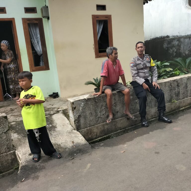 Sambang Kamtibmas Warga Binaan, Bhabinkamtibmas Mekarjaya Sampaikan Imbauan Kamtibmas