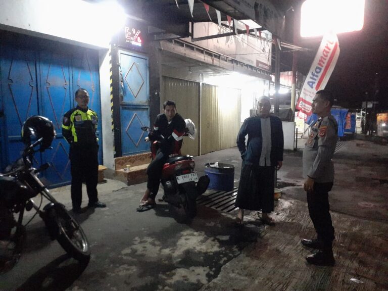 Patroli KRYD Polsek Cilimus Tegaskan Komitmen Jaga Keamanan Warga