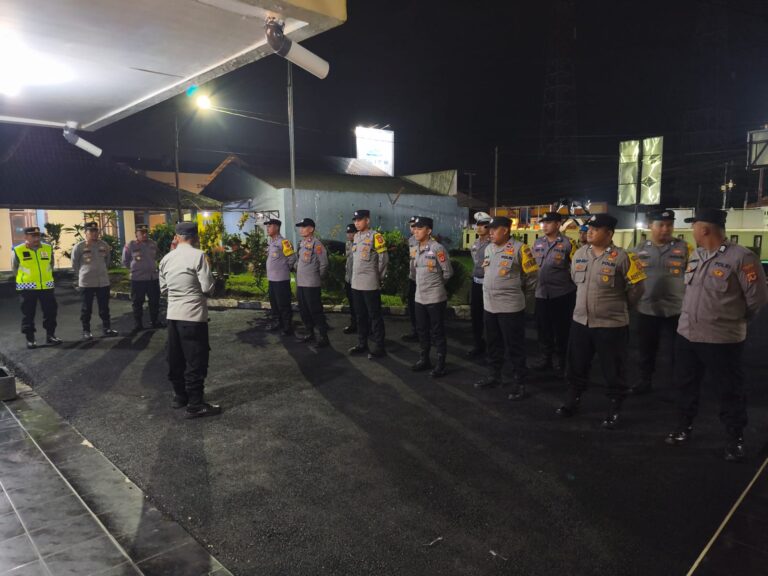 Antisipasi Perang Sarung dan Sahur, Polsek Zona I Polres Kuningan Gelar Patroli Gabungan Intensif