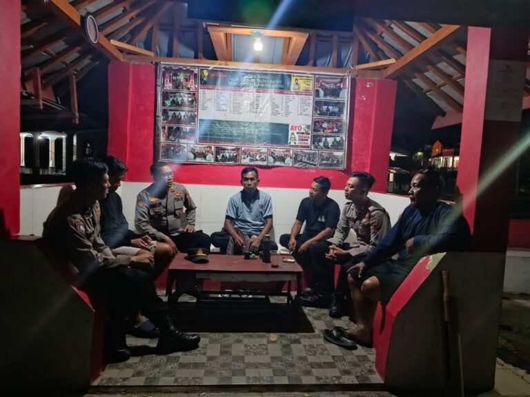 Polsek Ciniru Kedepankan Patroli Dialogis