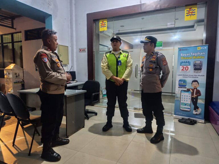 Patroli Dialogis Polsek Cilimus Perkuat Keamanan Wilayah Bojong