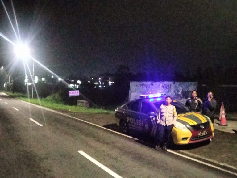 Patroli Dialogis Polsek Cilimus Perkuat Pencegahan Gangguan Kamtibmas di Kuningan