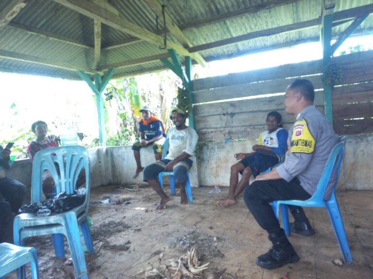 Kapolsek Cilimus Tekankan Pentingnya Sambang Bhabinkamtibmas di Desa Karangmuncang