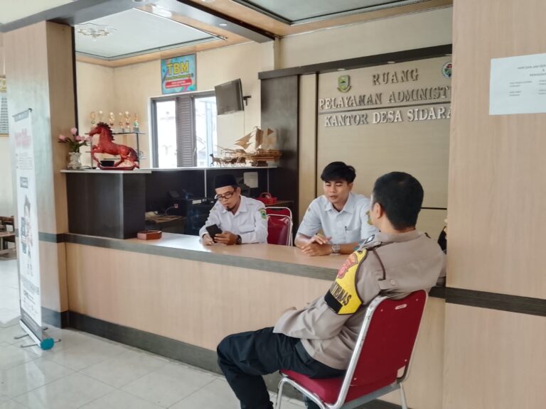 Bhabinkamtibmas Desa Sidaraja Tingkatkan Koordinasi Kamtibmas dan Kesiapsiagaan Bencana