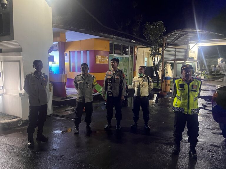 Bentengi Objek Vital, Kapolsek Mandirancan AKP Atang Mulyana. SE Ajak Satpam RS Paru Sidawangi Siaga Kamtibmas