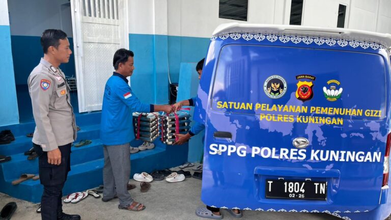 BHABINKAMTIBMAS POLSEK LURAGUNG SAMBANGI SPPG DESA SUKAJAYA