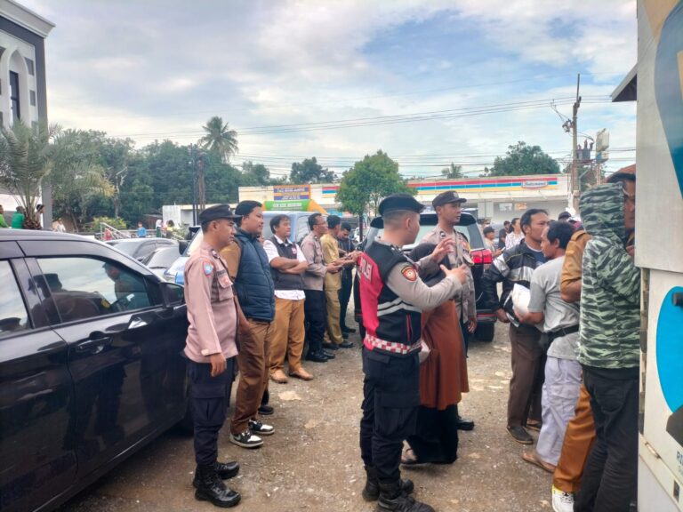 Gerakan Pangan Murah di Balai Desa Susukan Dikawal Ketat Polsek Ciawigebang Bersama Polres Kuningan