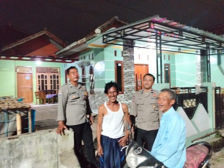 Polsek Cidahu Lakukan Patroli Dialogis, Sampaikan Himbauan kepada Warga
