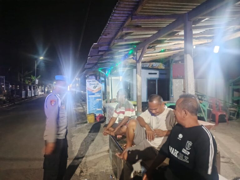 Polsek Ciwaru Intensifkan Patroli Malam, Wujudkan Situasi Kamtibmas Kondusif