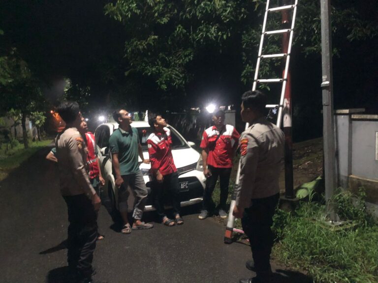 “Polsek Cibingbin Gelar Patroli Malam, Antisipasi C3 dan Gangguan Kamtibmas”