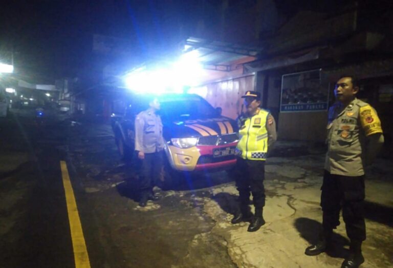 Strategi Pengamanan Terpadu, Kapolsek Mandirancan Amankan Simpul Jalan Simpang Tiga Fajar