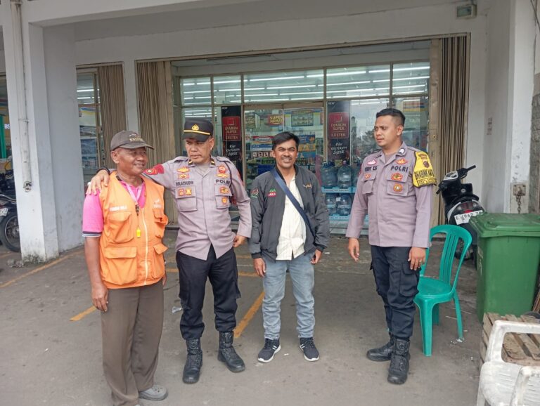 Patroli KRYD Polsek Cilimus Sasar Pasar dan Permukiman, Perkuat Sinergi Kamtibmas