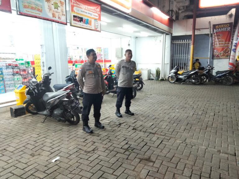 Wujudkan Lingkungan Bebas Kejahatan, Bhabinkamtibmas Polsek Mandirancan Galang Partisipasi Warga Desa Cirea