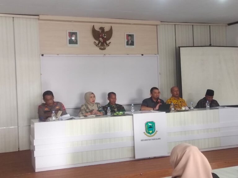 Kapolsek Pancalang Ipda Lukman Hakim Hadiri Rakor di Aula Kantor Kecamatan Pancalang, Perkuat Sinergi Sosialisasi Kamtibmas dan Program Pemerintah