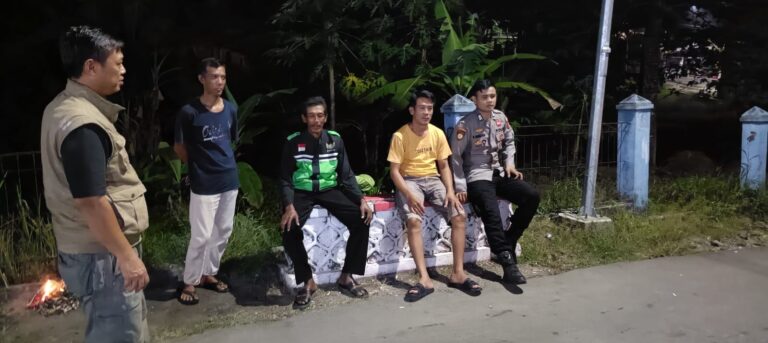 SAMBANG KAMTIBMAS, POLSEK CINIRU DEKATKAN DIRI DENGAN WARGA